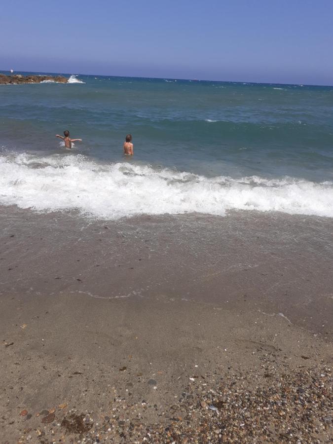 Au Soleil De La Grande Bleue Villa Saintes-Marie-la-Mer Buitenkant foto